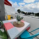 Paradise 아파트 *