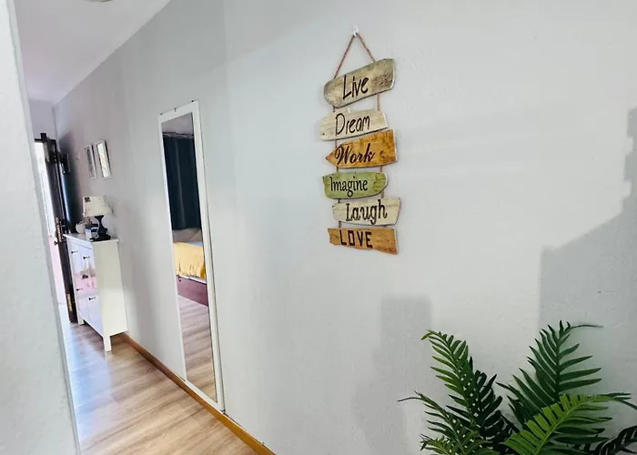 Apartment Paradise *